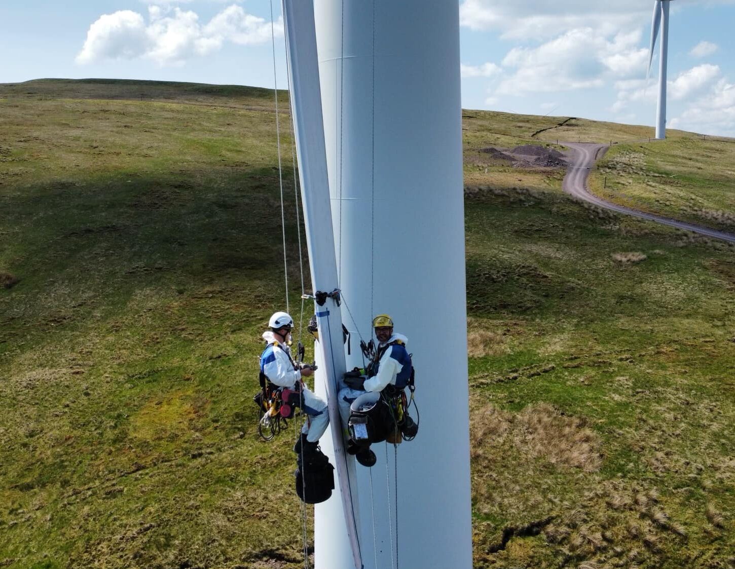 wind blade inspection, wind blade repair, wind turbine maintenance